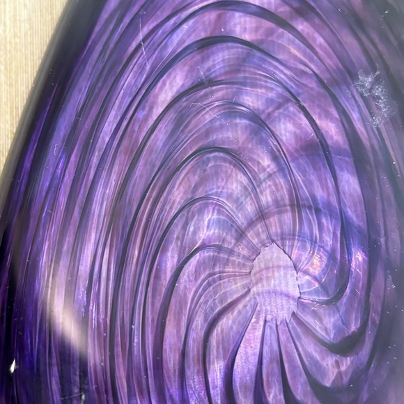 Art Glass Hand Blown Obelisk Shape Purple Span Striations Paperweight - Picture 8 of 8